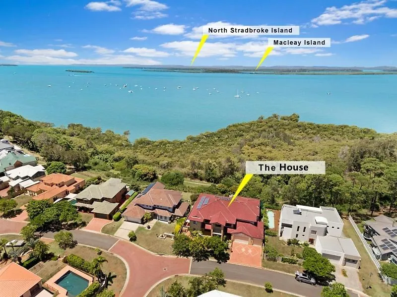 Waterfront Entire Luxury House With Bay View And Pool Villa Redland Bay Holiday home