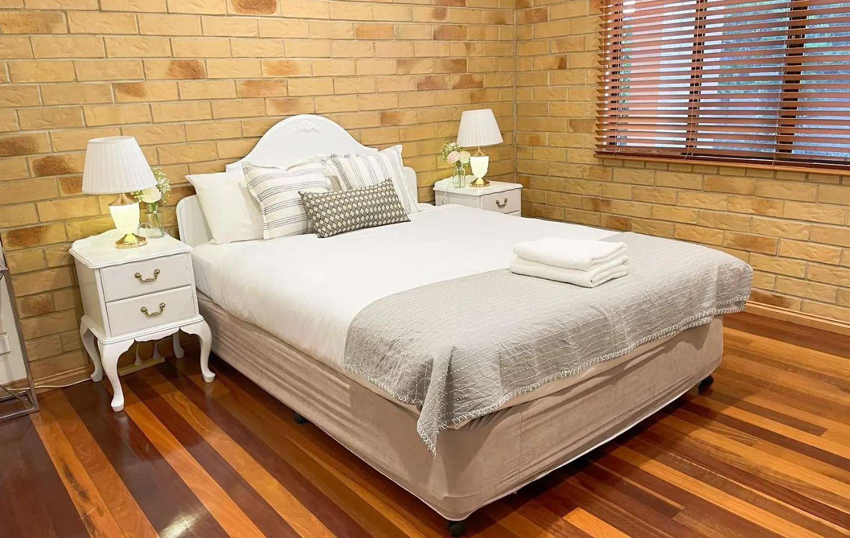 Waterfront Entire Luxury House With Bay View And Pool Villa Redland Bay 0*,  Australia